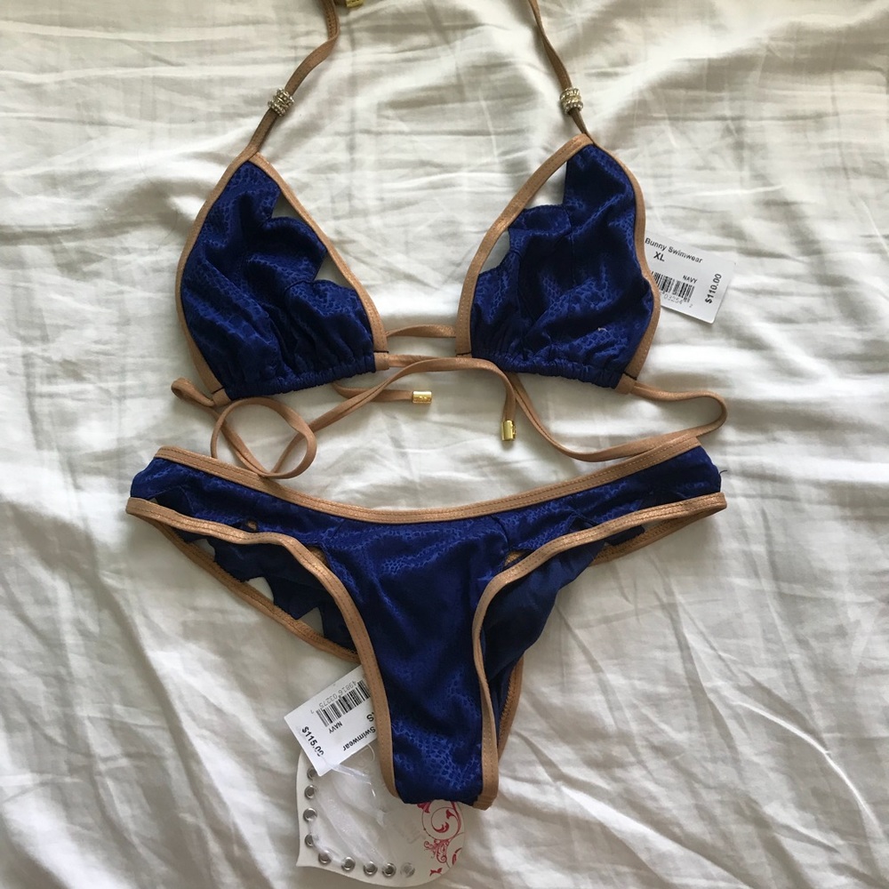 Beach bunny bikini BNWT